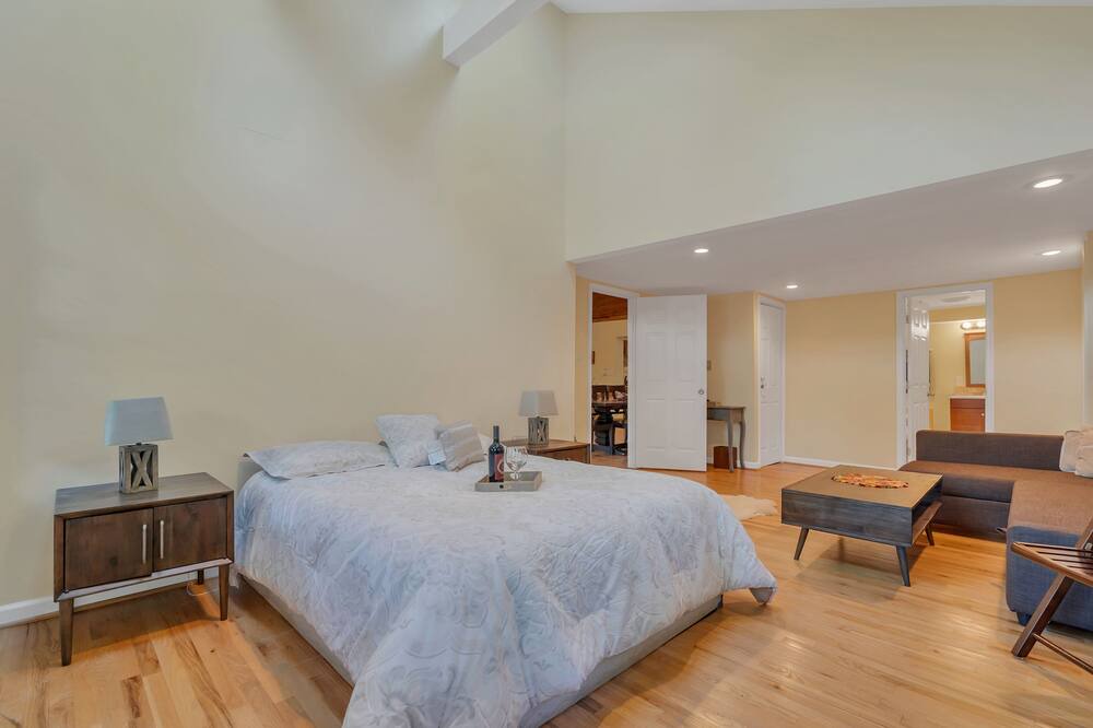 Photo of Bedroom in Linden