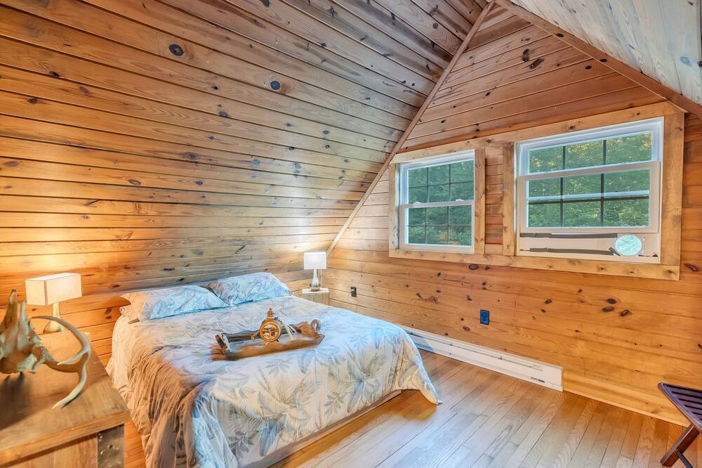 Photo of Bedroom in Linden
