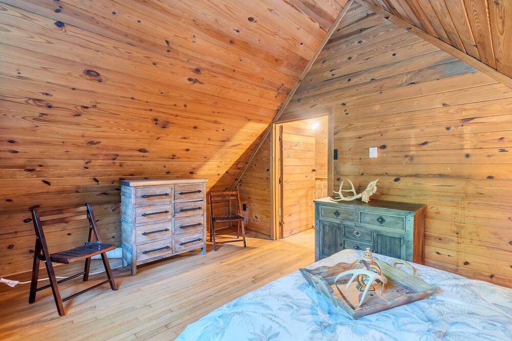 Photo of Bedroom in Linden