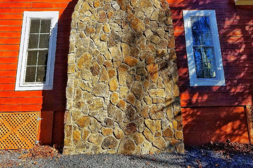 Photo of Outdoor in Linden