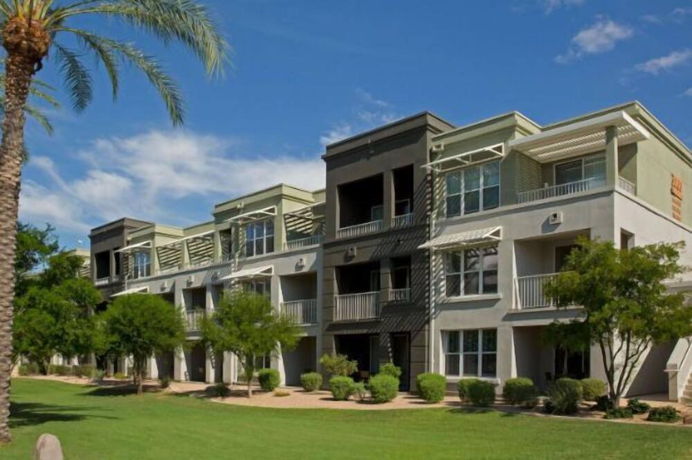Photo of Others in Desert Ridge