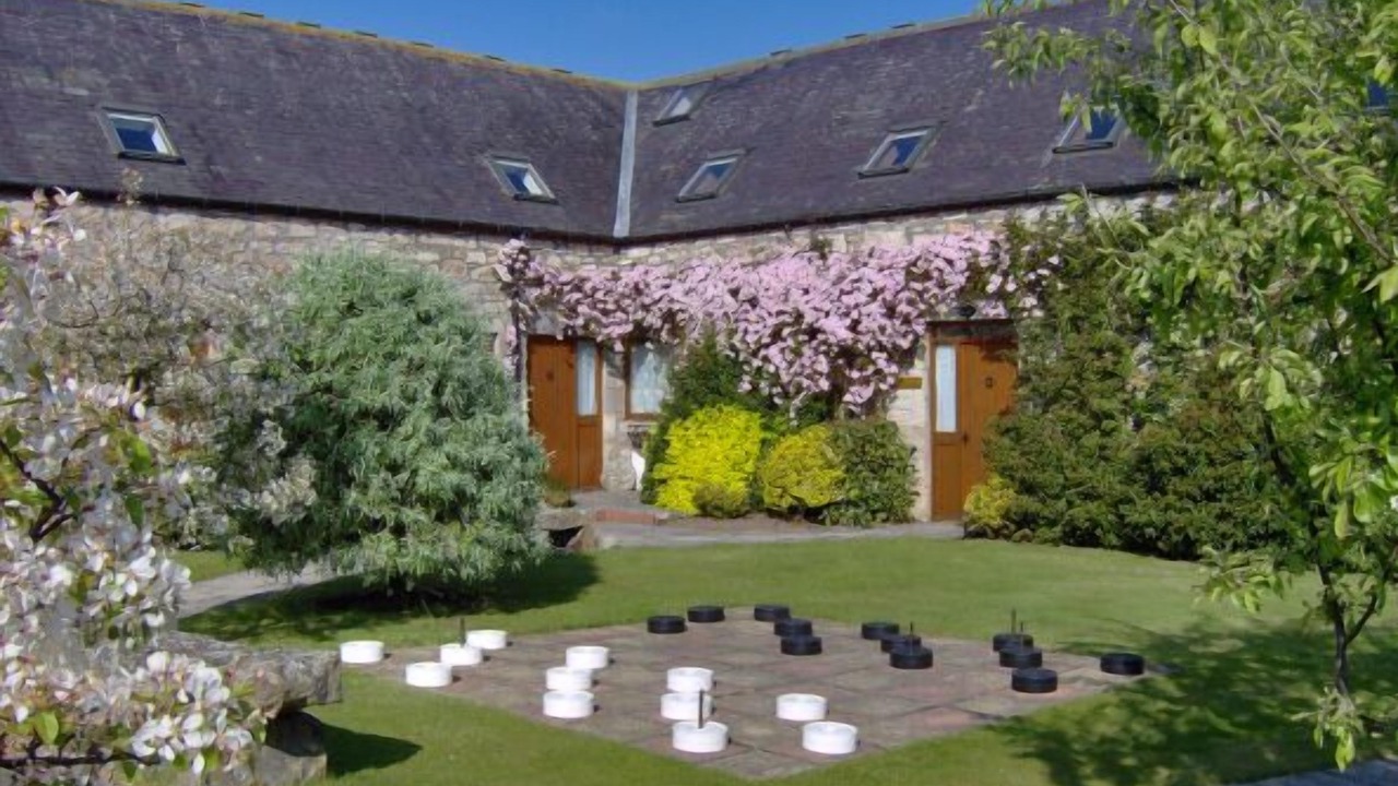 Photo of Outdoor in Elgin