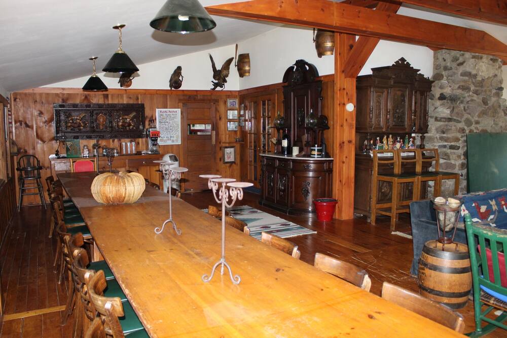 Photo of Bedroom in Johnsburg