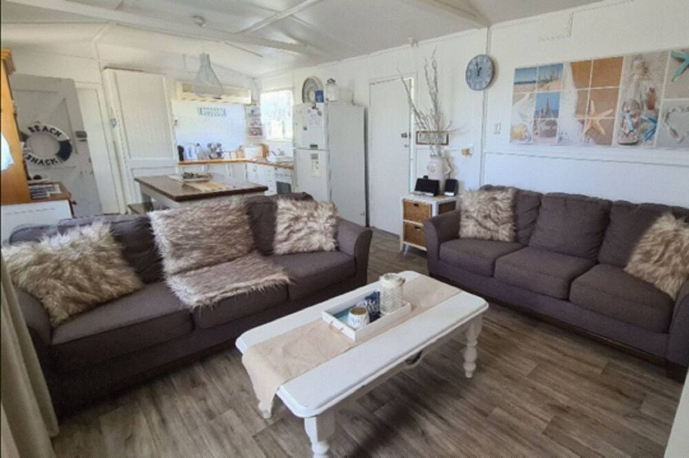 Photo of Livingroom in Hayborough