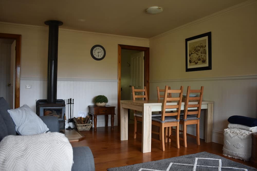 Photo of Livingroom in Marengo