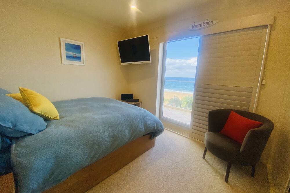 Photo of Bedroom in Narrabeen