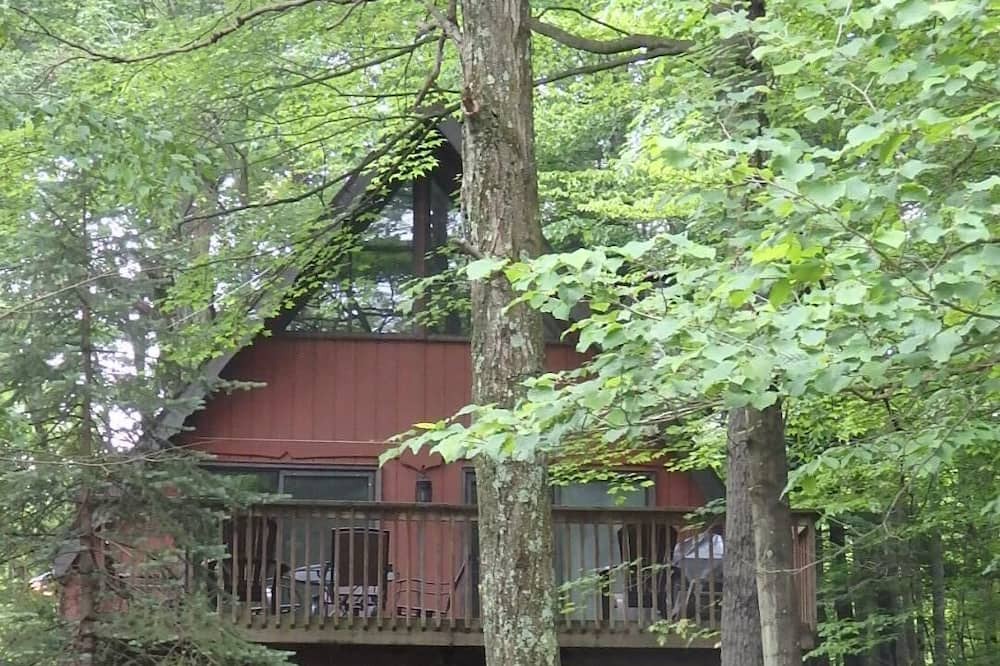 Photo of Outdoor in Treasure Lake