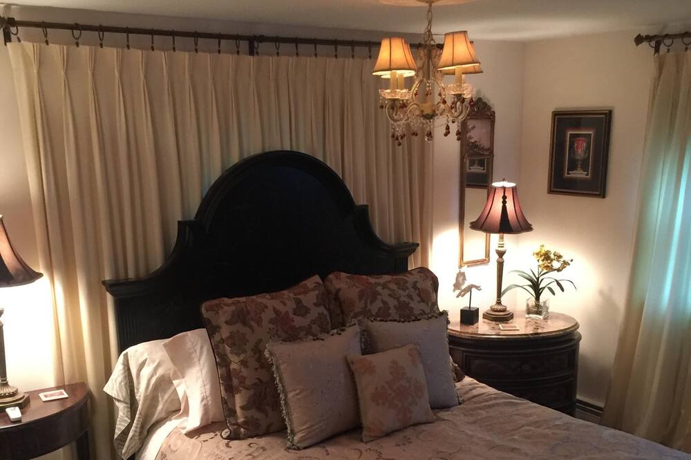 Photo of Bedroom in Chelsea