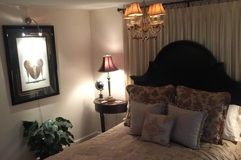 Photo of Bedroom in Chelsea