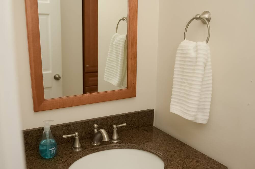 Photo of Bathroom in West Brewster