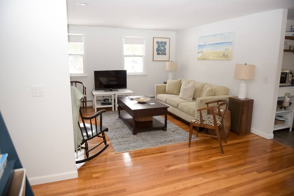 Photo of Bedroom in West Brewster