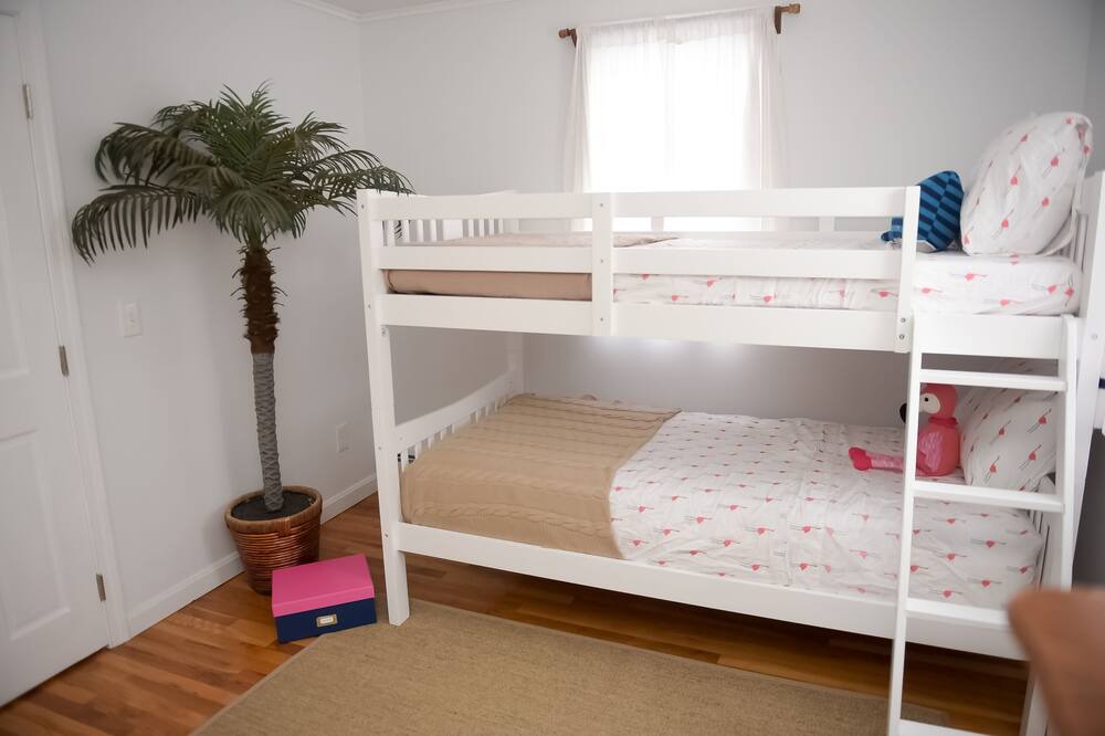 Photo of Bedroom in West Brewster