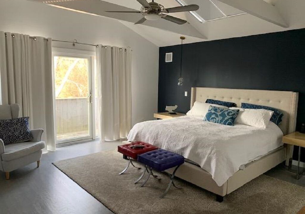 Photo of Others in Bridgehampton