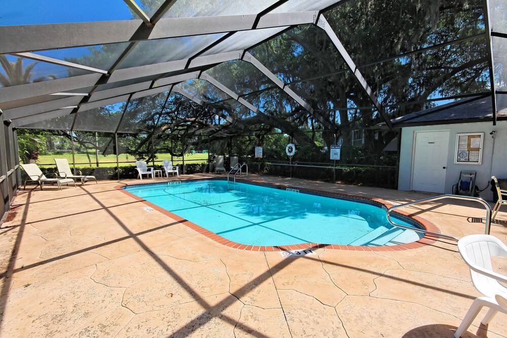 Photo of Outdoor in Ridgewood Lakes