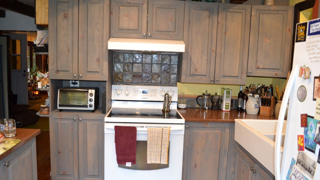 Photo of Kitchen in Saint-Etienne-De-Bolto