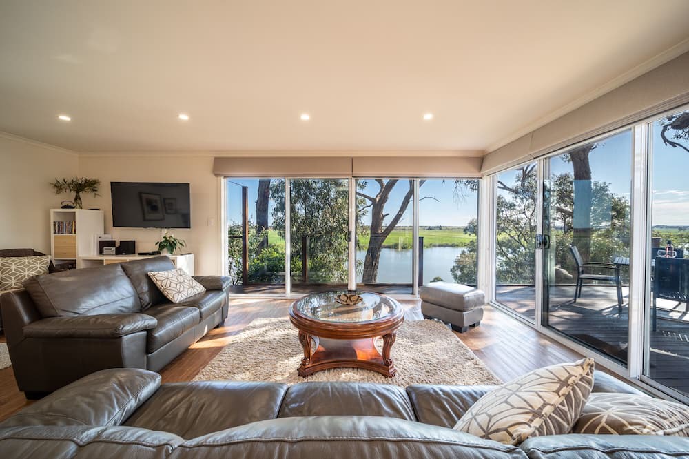 Photo of Livingroom in Seymour