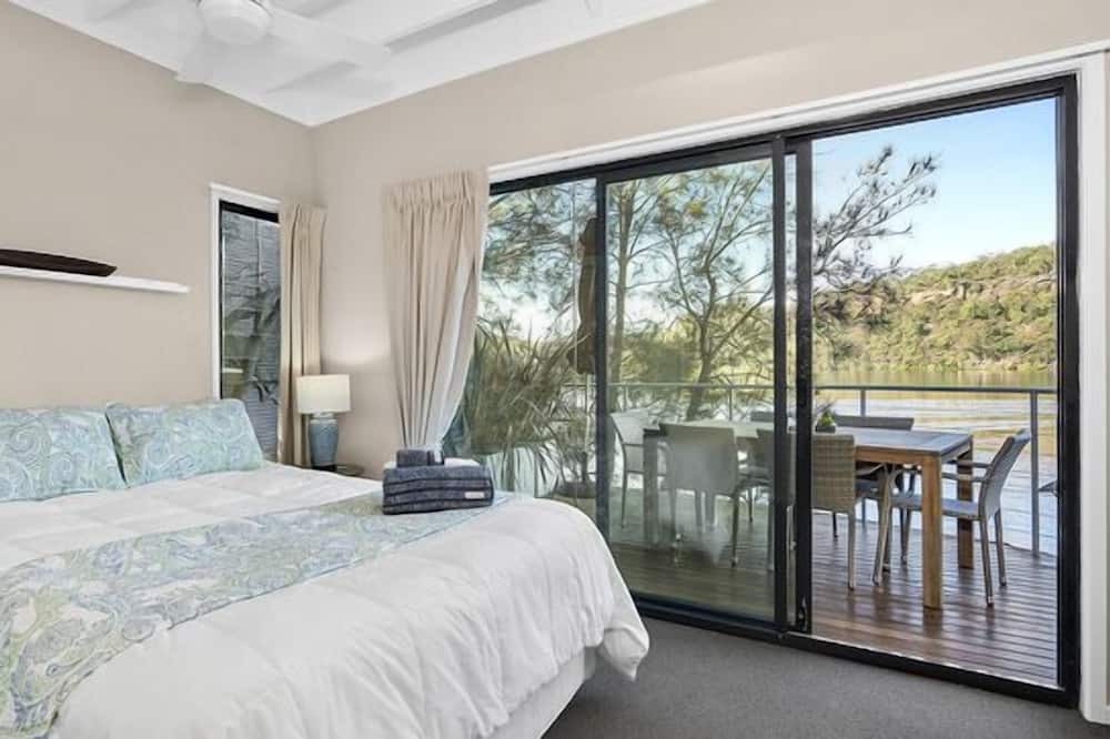 Photo of Bedroom in Berowra Waters