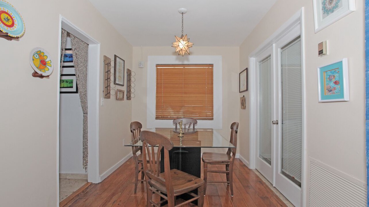 Photo of Kitchen in West Avenue
