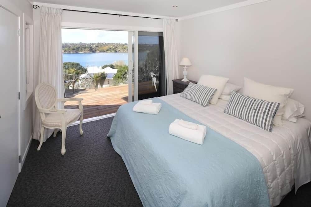 Photo of Others in Oneroa