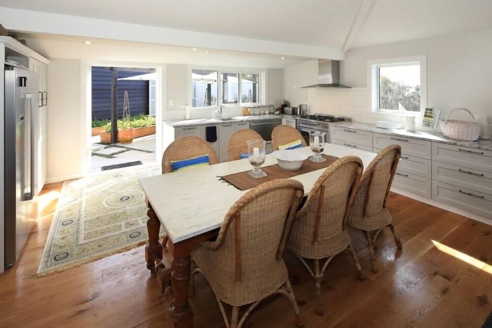 Photo of Others in Oneroa