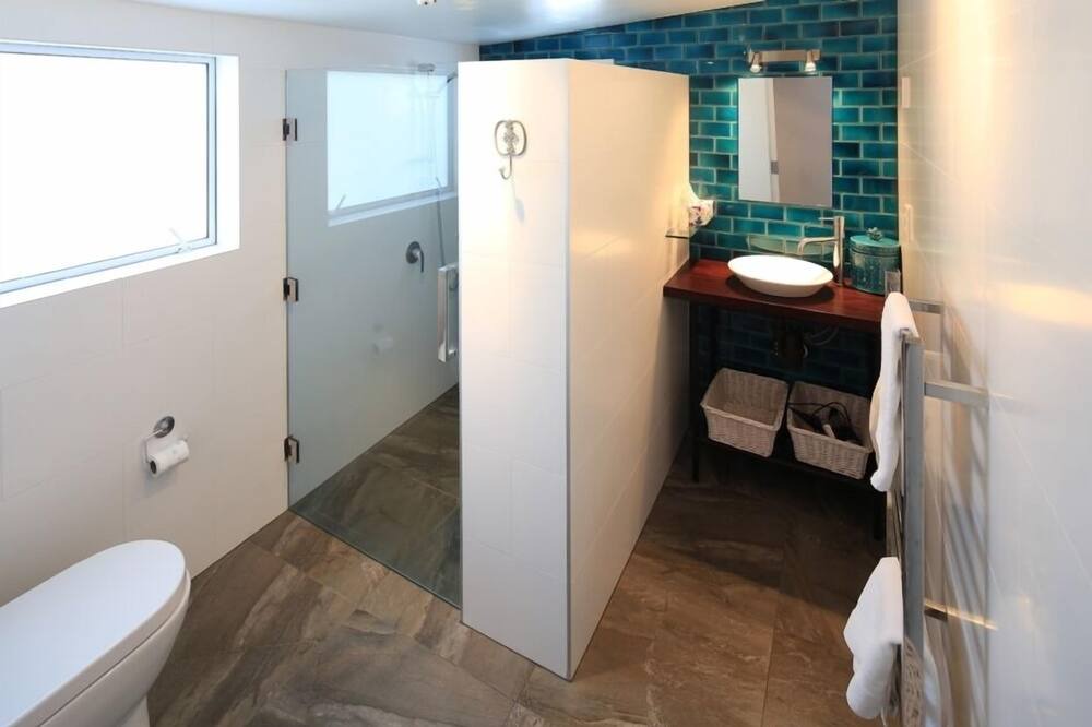 Photo of Bathroom in Oneroa