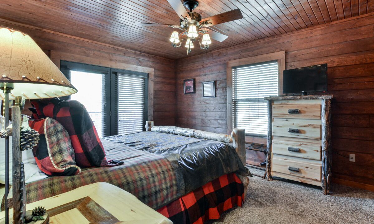 Photo of Others in Branson Cedars