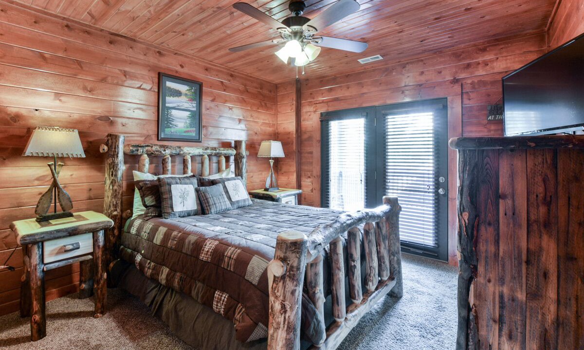 Photo of Others in Branson Cedars
