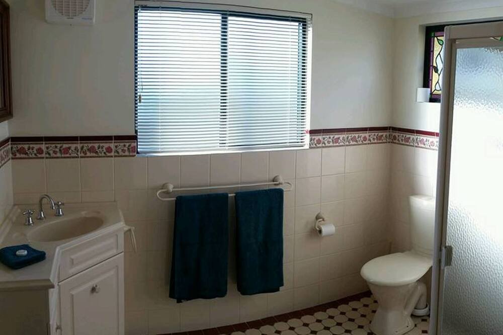 Photo of Bathroom in Goolwa