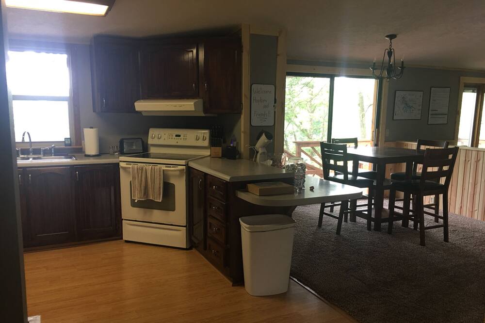 Photo of Kitchen in Goreville