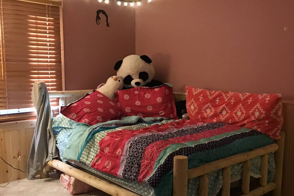 Photo of Bedroom in Goreville