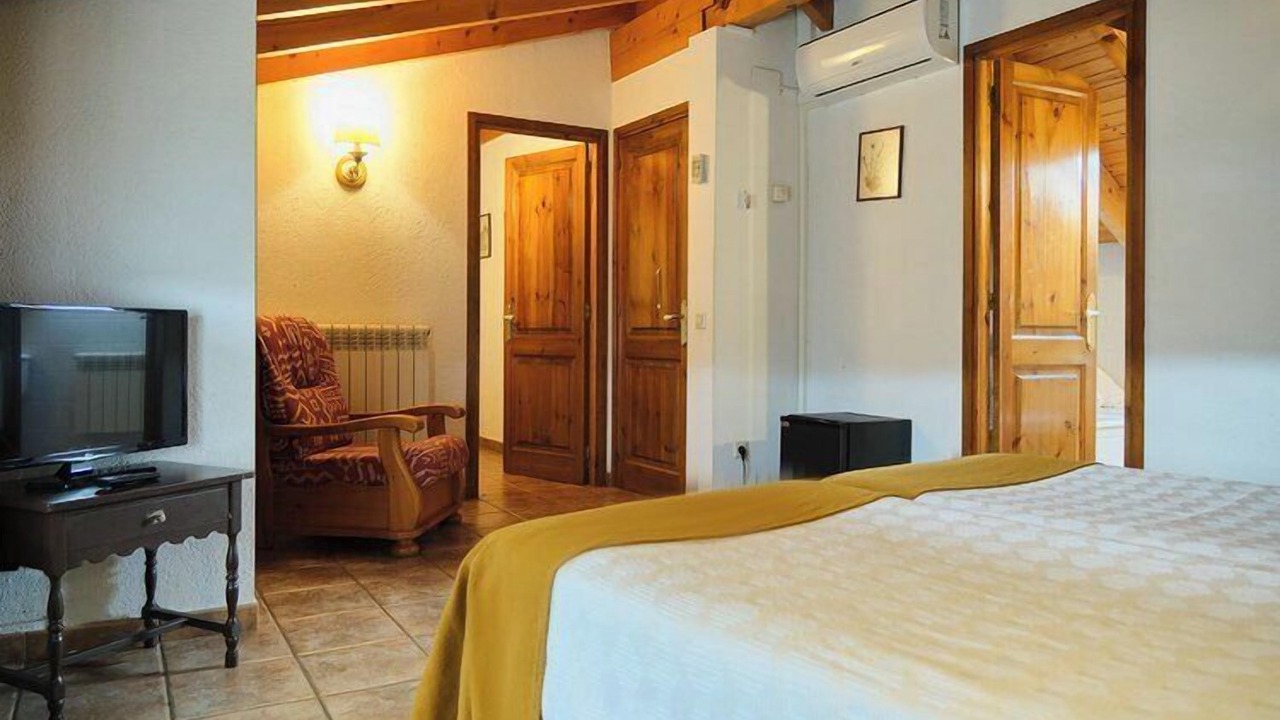 Photo of Bedroom in Age