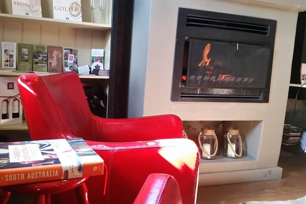 Photo of Others in Millthorpe