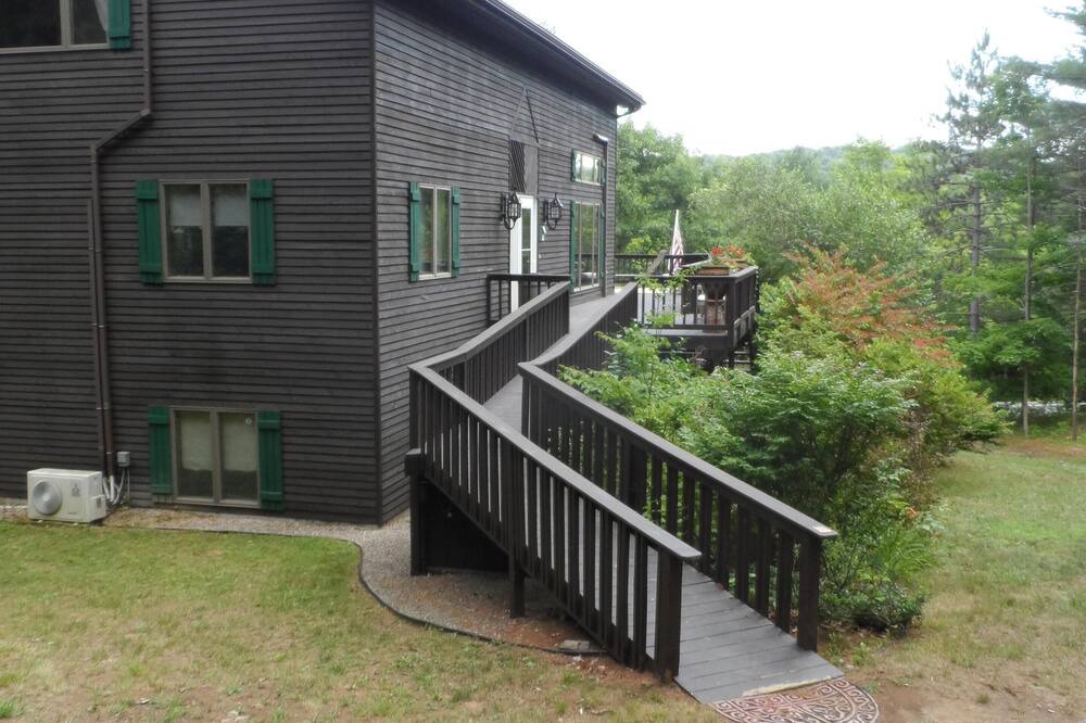 Photo of Others in Hadley