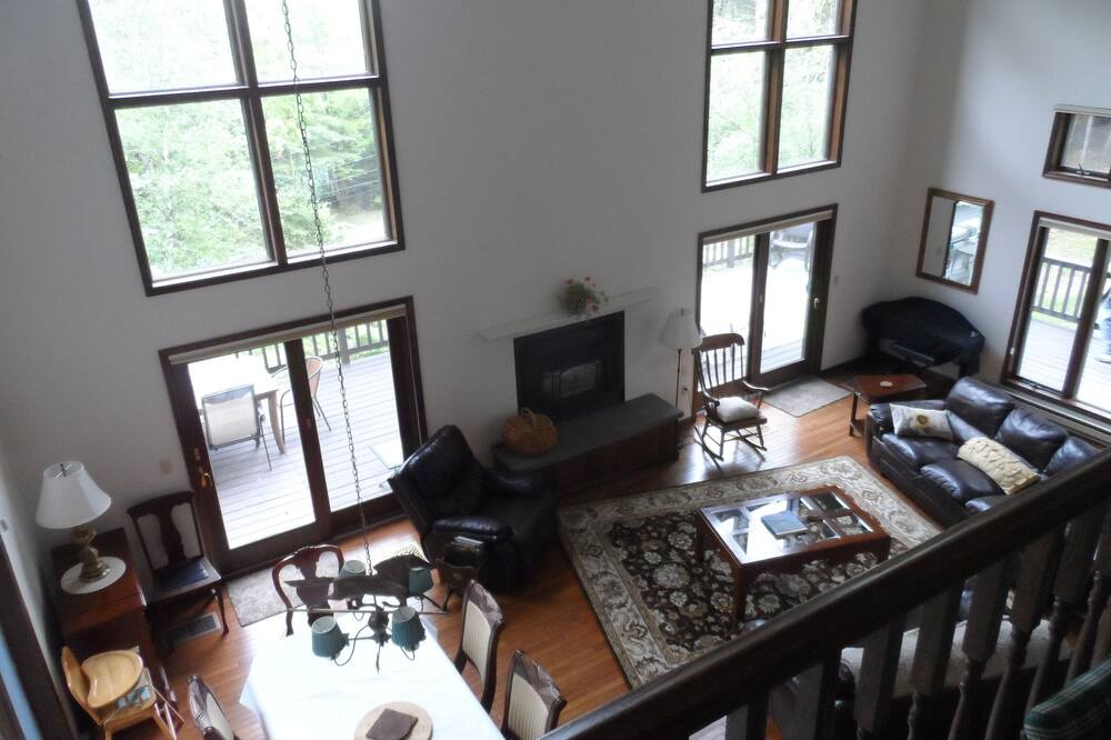 Photo of Bedroom in Hadley