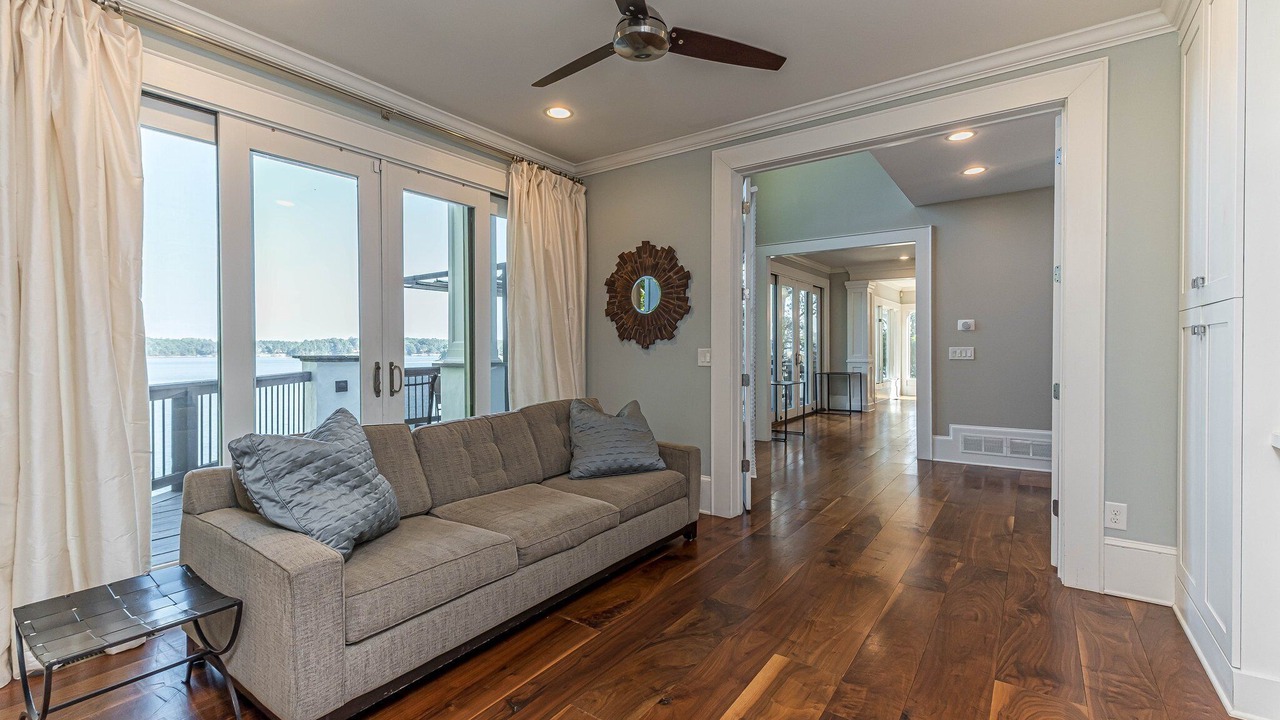 Photo of Livingroom in Buford