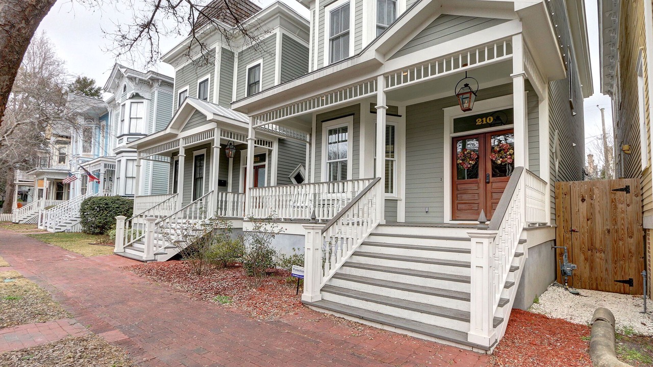 Photo of Outdoor in Savannah Victorian District
