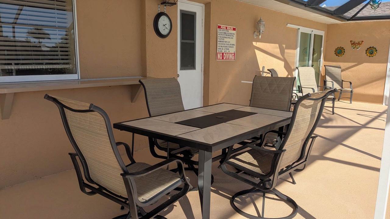 Photo of Outdoor in Pelican