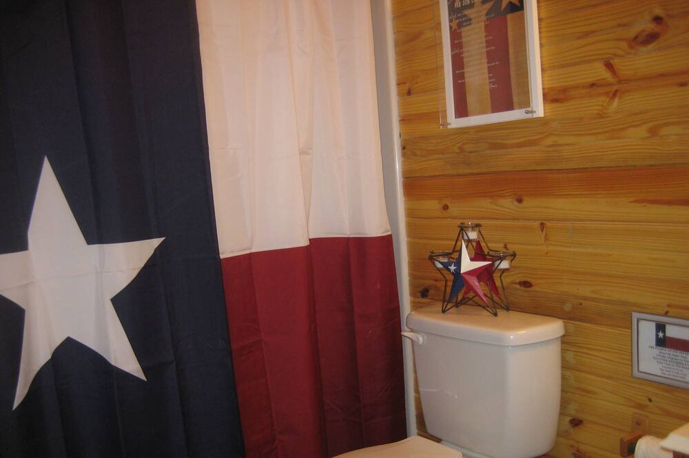 Photo of Bathroom in Karnack