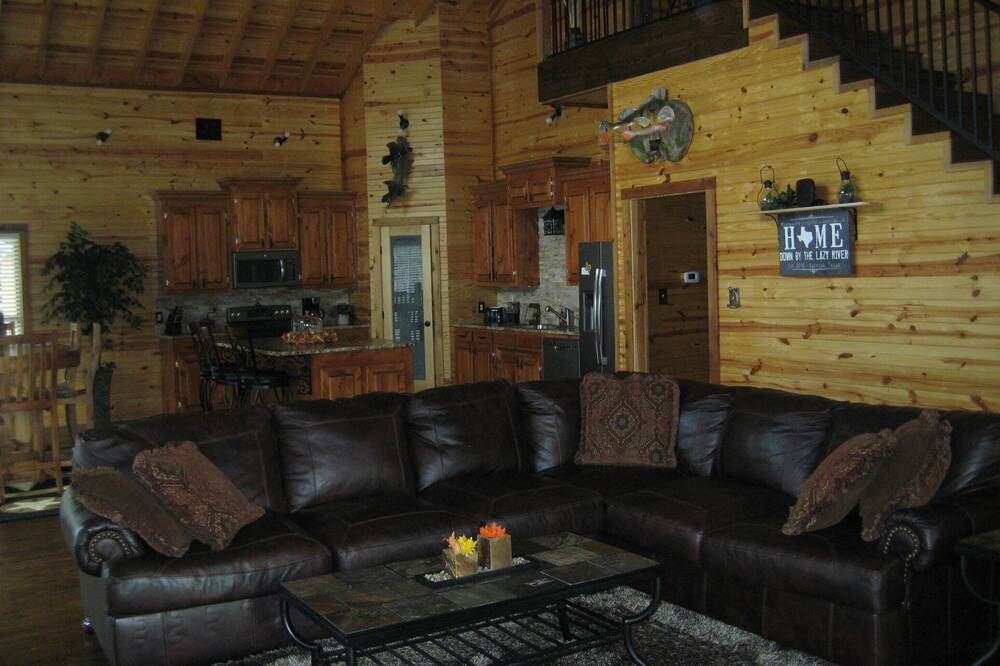 Photo of Livingroom in Karnack
