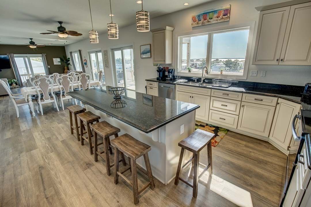 Photo of Kitchen in Sandbridge