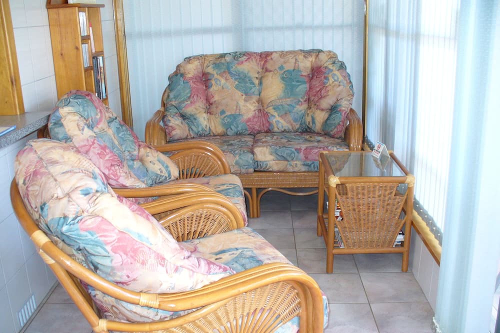 Photo of Others in Paisley