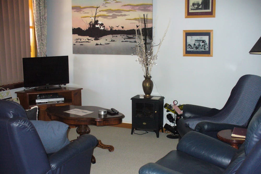 Photo of Others in Paisley