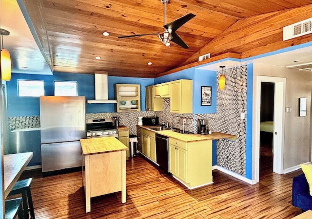 Photo of Kitchen in Chestnut