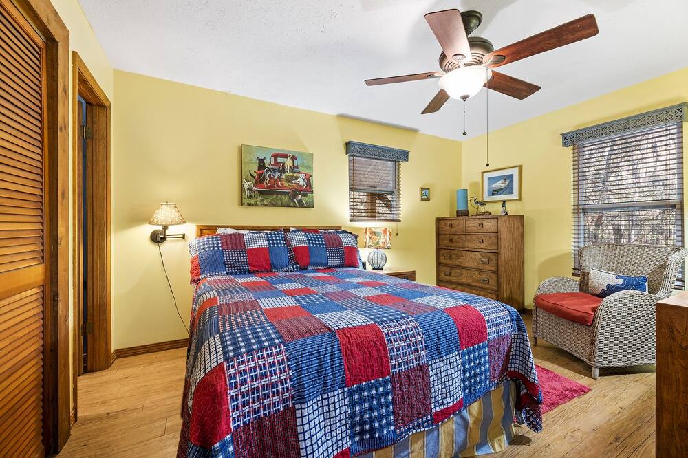 Photo of Others in Branford