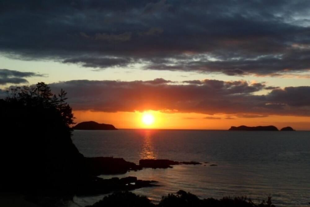 Photo of Others in Amodeo Bay