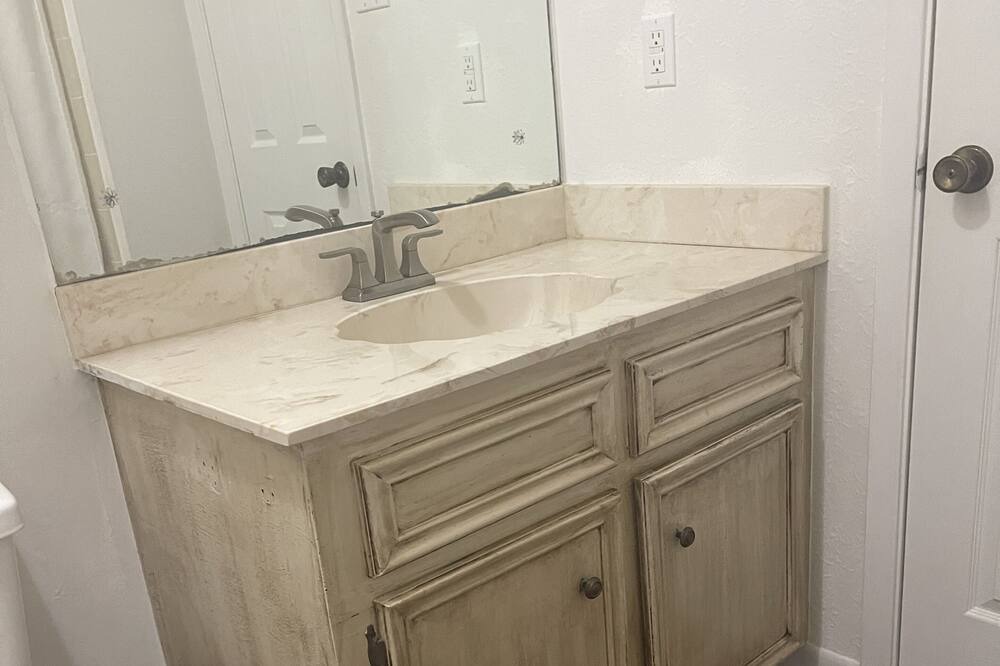 Photo of Bathroom in Shirewood