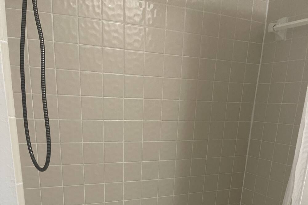 Photo of Bathroom in Shirewood