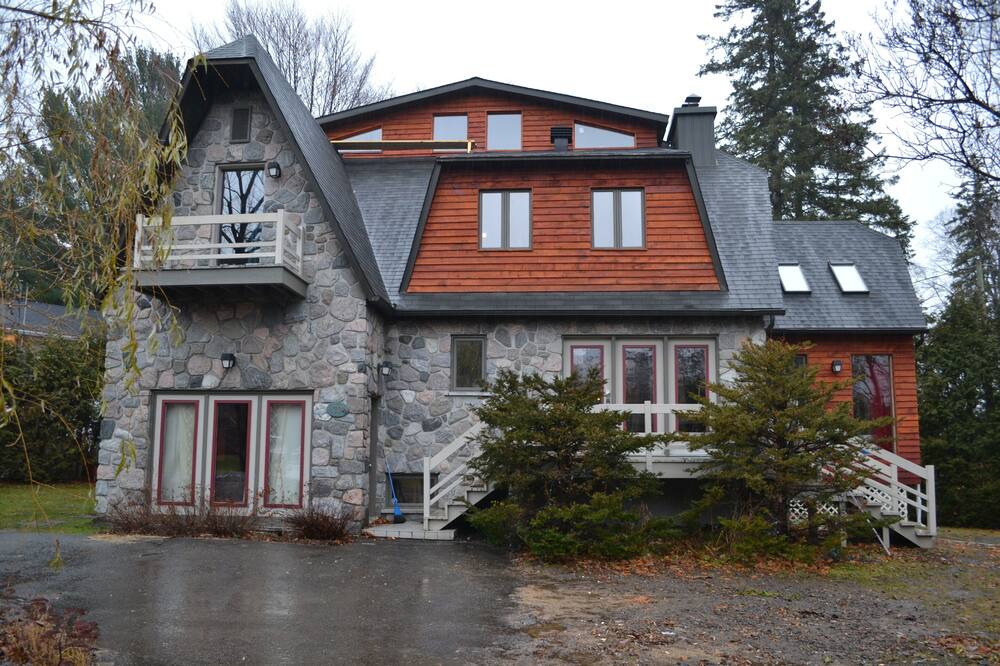 Photo of Outdoor in Saint-Sauveur