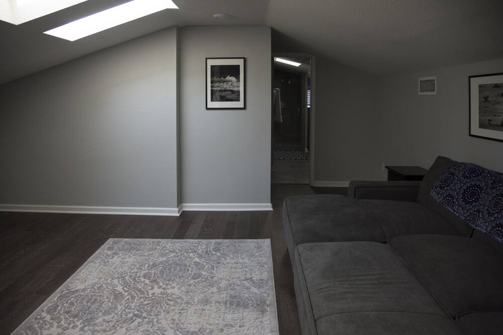 Photo of Livingroom in Nevada City