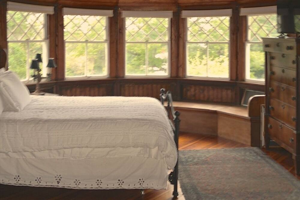 Photo of Bedroom in Portland